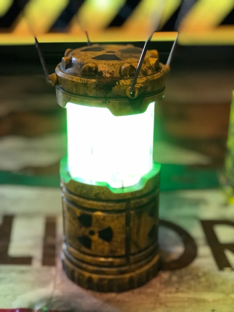 ☣ Miniature Nuclear Reactor Lantern/Lamp