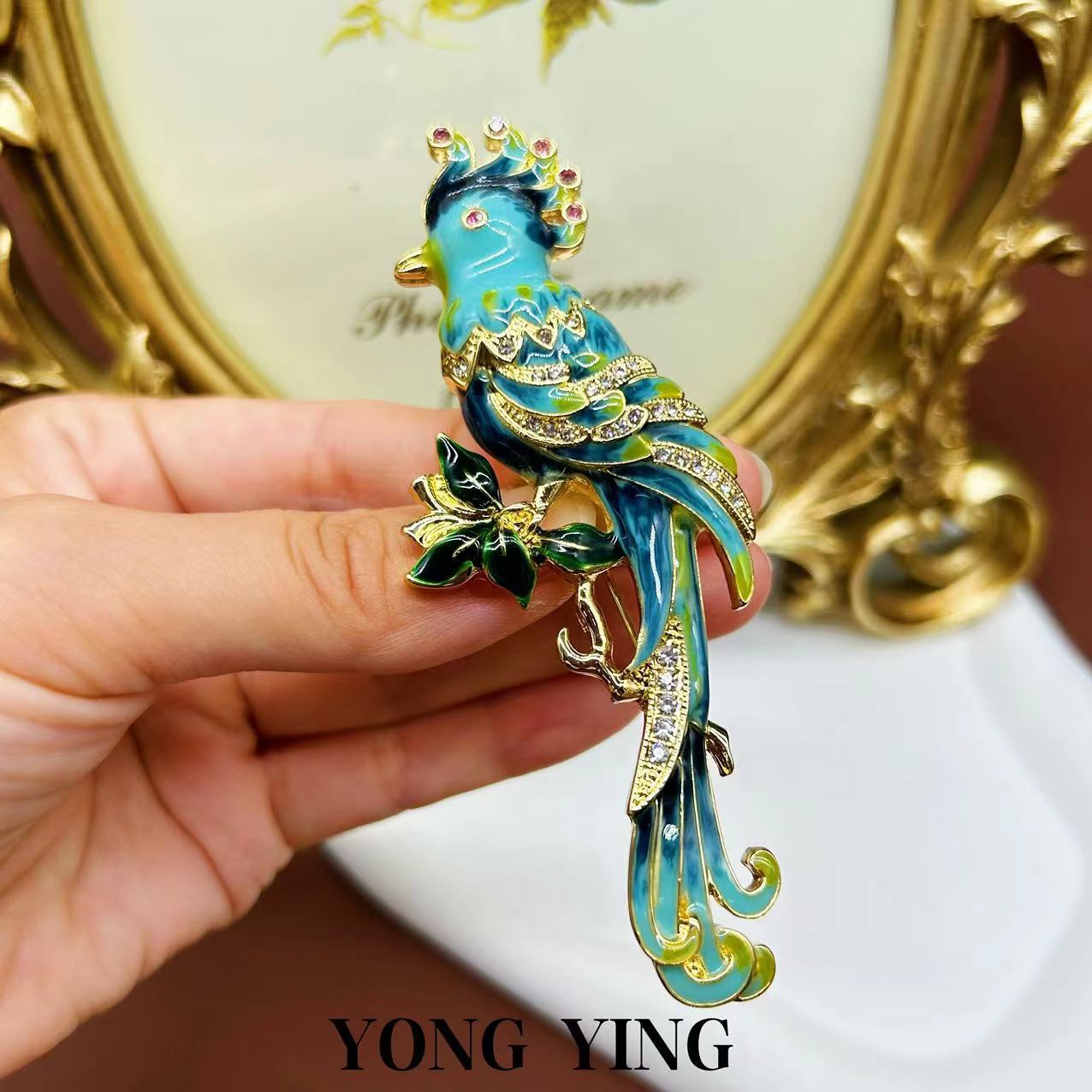 Gold-plated enamel parrot brooch