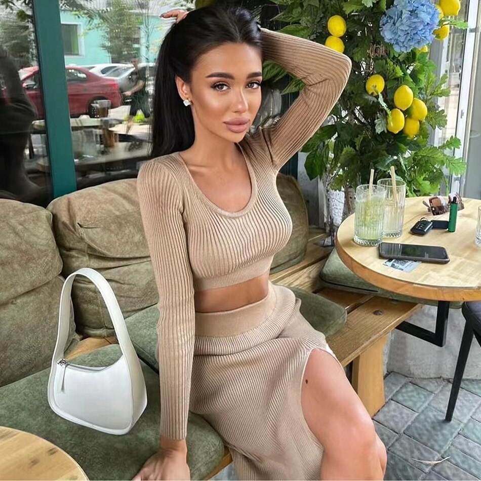 Long-sleeved U-neck slim, fashionable, casual and sexy slit long skirt two-piece set