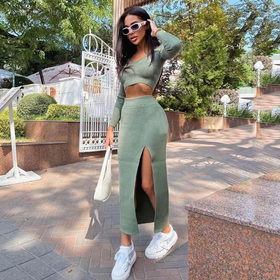 Long-sleeved U-neck slim, fashionable, casual and sexy slit long skirt two-piece set