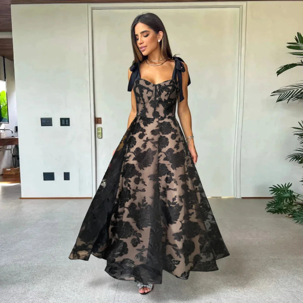 Sleeveless Tie Up Backless lace Long Dress