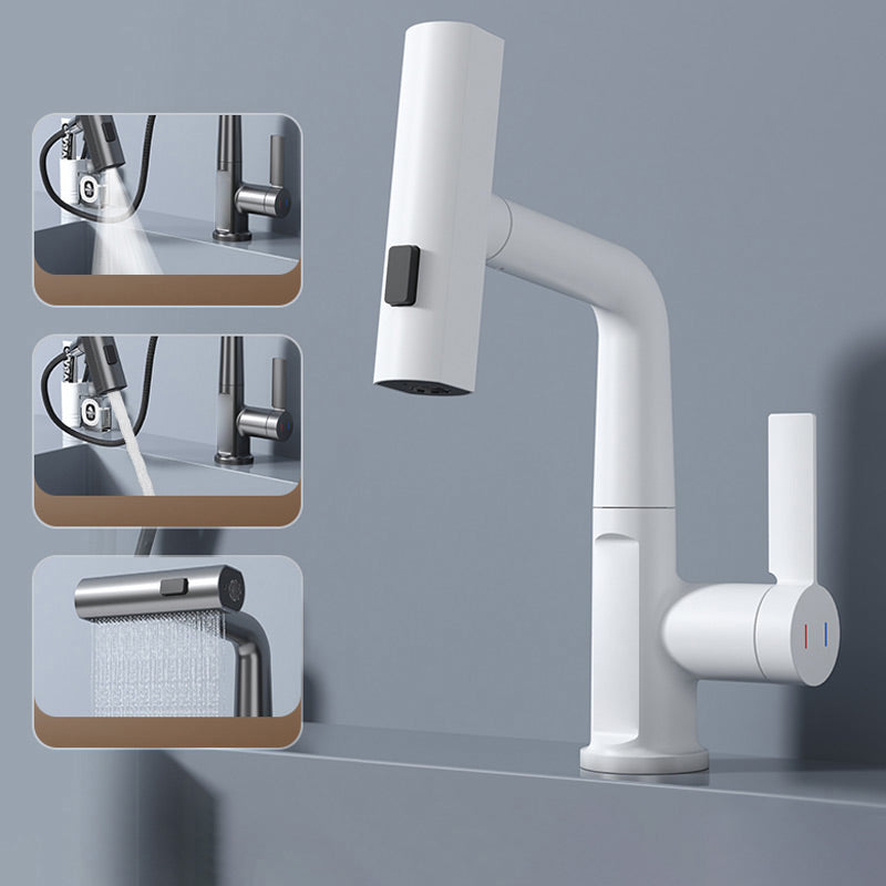 Lntelligent digital display pull-out faucet