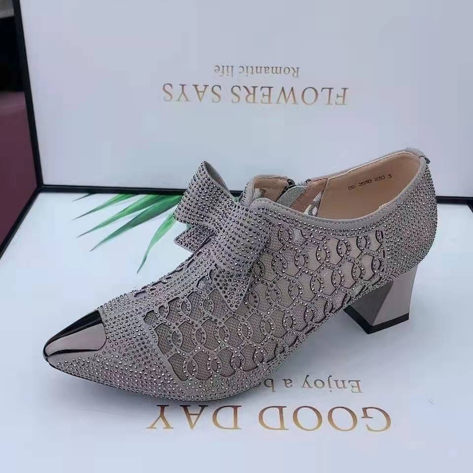 summer casual  Rhinestone hollow chunky heel shoes and new belt buckle solid color plus size women's sandals